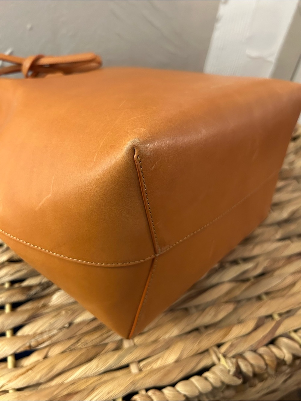 Mansur Gavriel Women’s Leather Bucket Bag in Cognac Brown - Picture 12 of 13